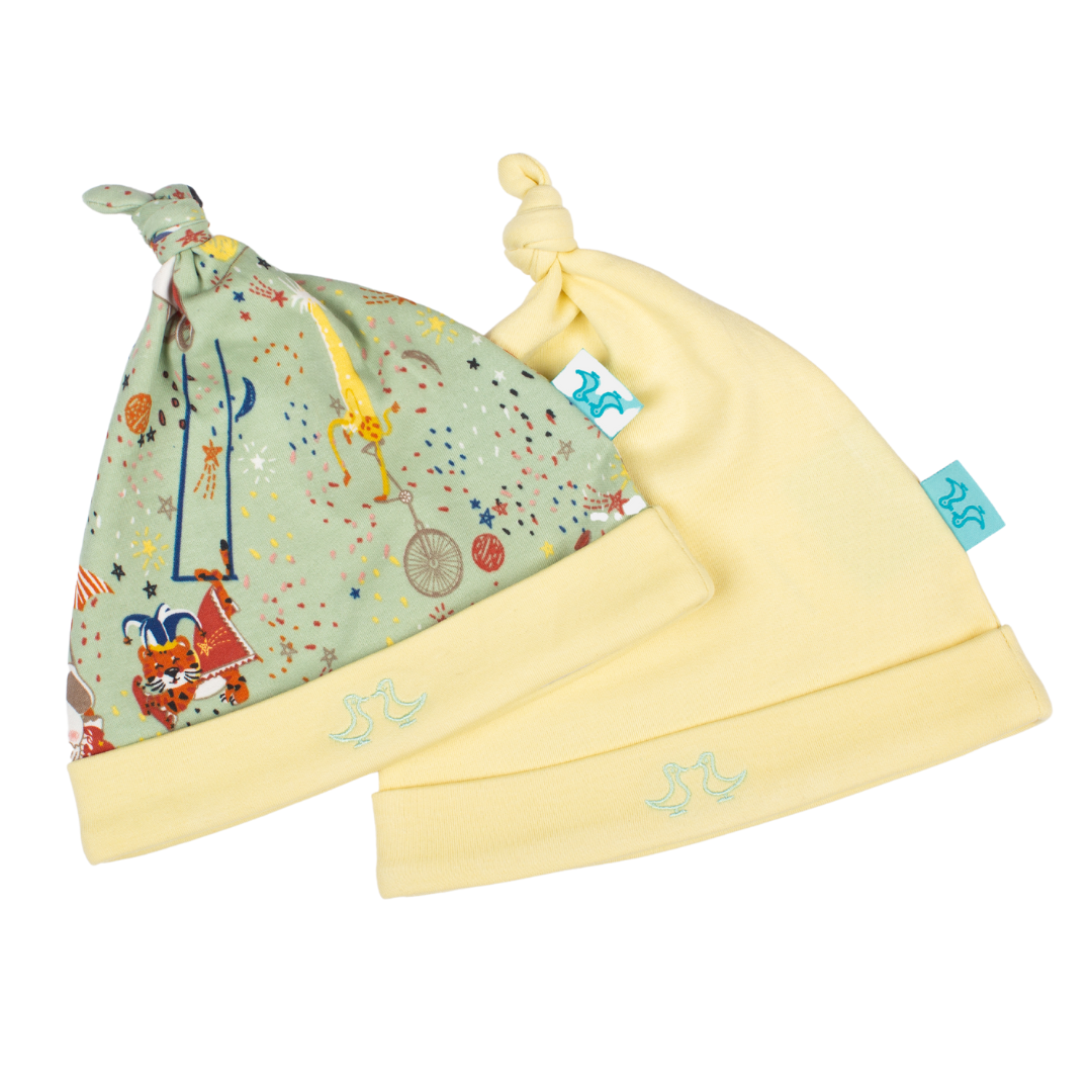 Showman Print Green & Yellow Baby Hat Set