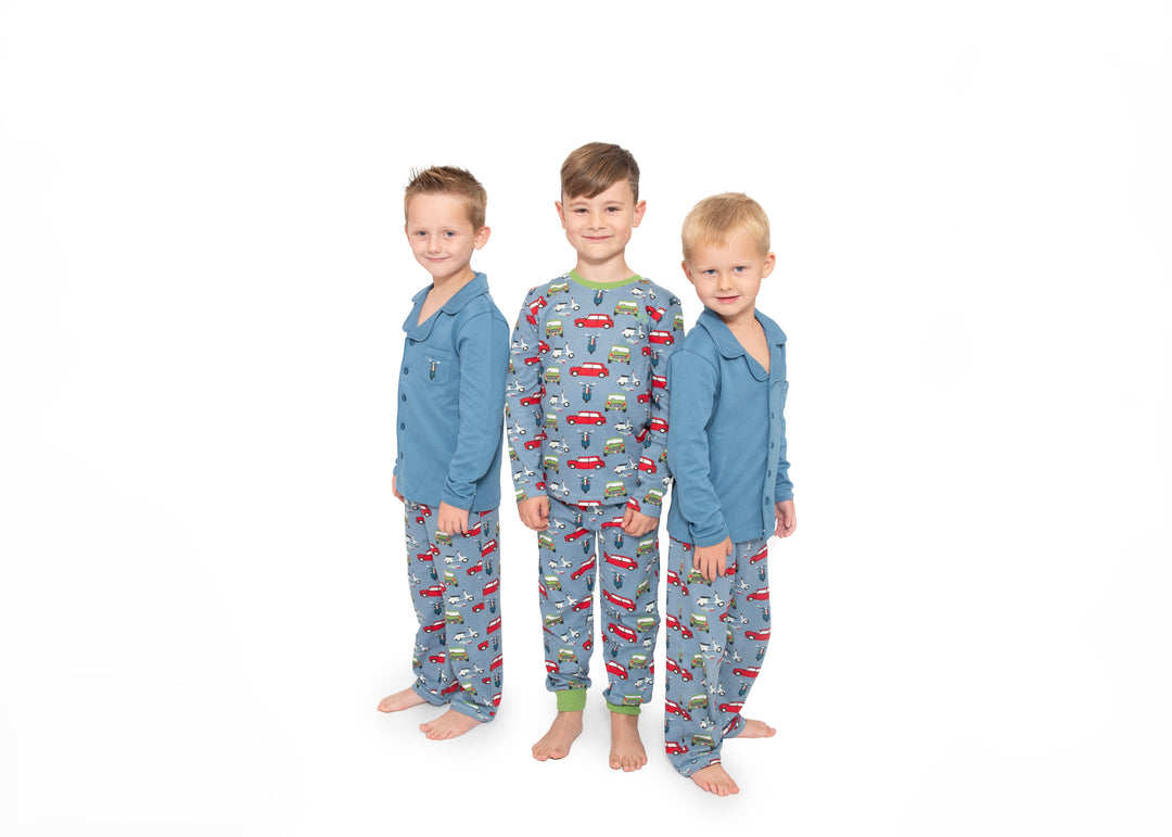 Boys pull on pyjamas - car print